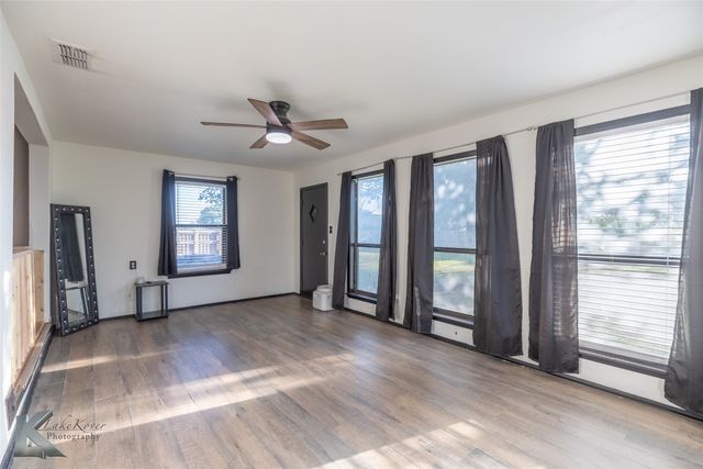 117 FM 382, Ovalo, TX 79541