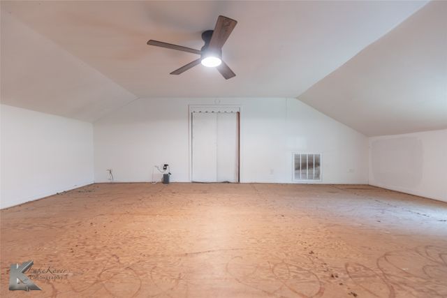 117 FM 382, Ovalo, TX 79541