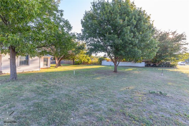 117 FM 382, Ovalo, TX 79541