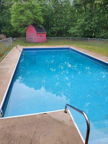 3685 Chesterfield Drive, Oregon Township, MI 48446