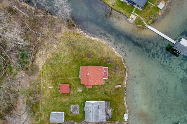 50479 Delling Drive, Silver Creek Twp, MI 49047