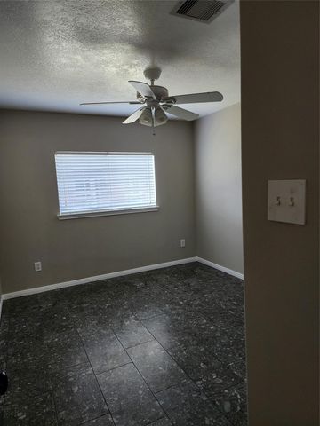 1714 Village Townhome Drive, Pasadena, TX 77504