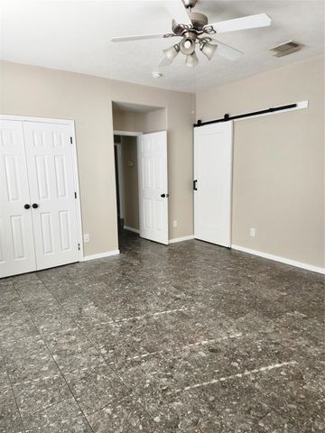 1714 Village Townhome Drive, Pasadena, TX 77504