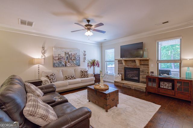 260 Savannah Drive, Senoia, GA 30276