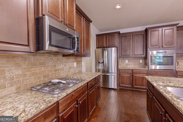 260 Savannah Drive, Senoia, GA 30276