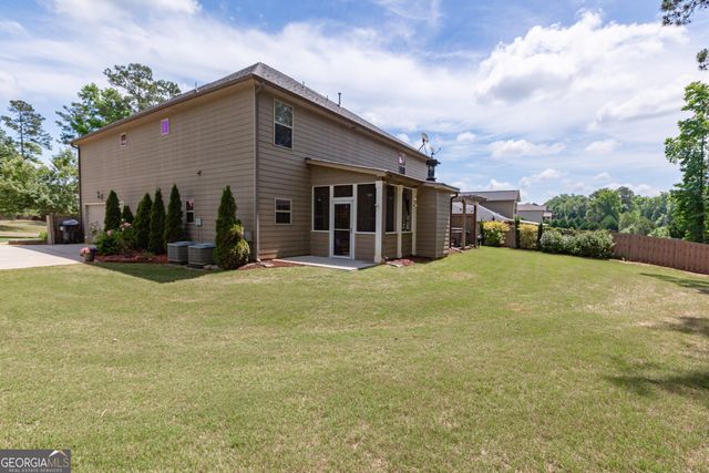 260 Savannah Drive, Senoia, GA 30276