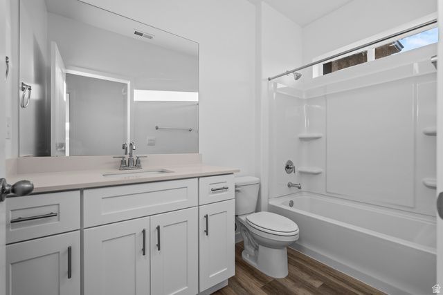 1853 S QUEENS GARDEN DR, Washington, UT 84780