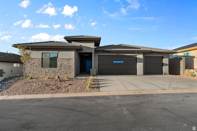 1853 S QUEENS GARDEN DR, Washington, UT 84780