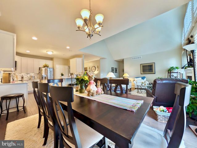 3519 DAYLILY DR, Emmaus, PA 18049