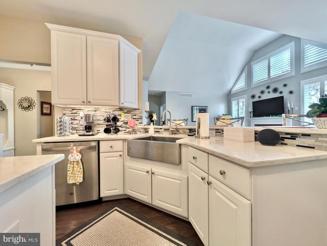 3519 DAYLILY DR, Emmaus, PA 18049