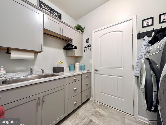 3519 DAYLILY DR, Emmaus, PA 18049