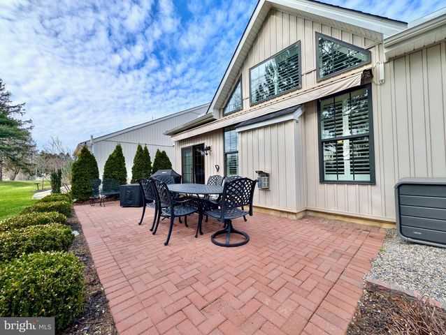 3519 DAYLILY DR, Emmaus, PA 18049