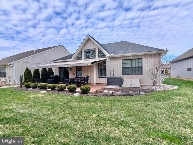 3519 DAYLILY DR, Emmaus, PA 18049
