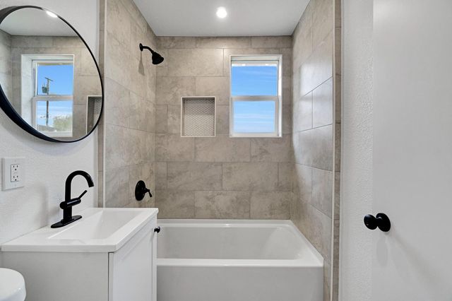 1503 N Pacific Avenue, Fresno, CA 93728