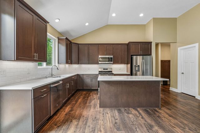 3130 Pritchard Drive, Racine, WI 53406