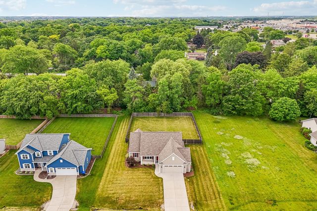 3130 Pritchard Drive, Racine, WI 53406