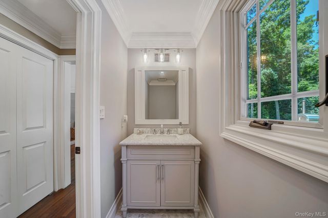 9 Maureen Drive, Mount Sinai, NY 11766