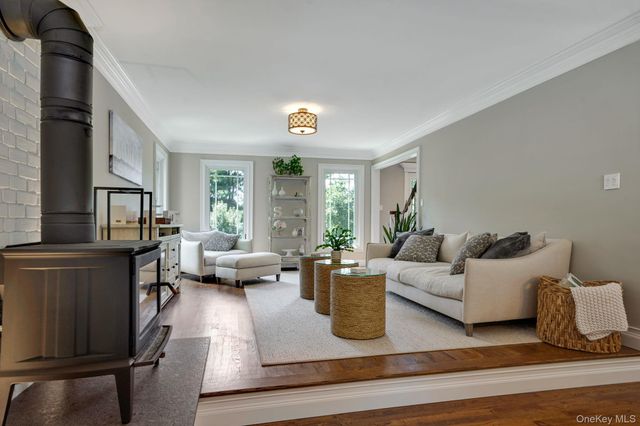 9 Maureen Drive, Mount Sinai, NY 11766