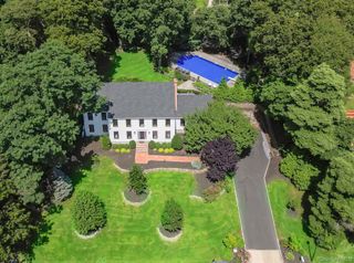 9 Maureen Drive, Mount Sinai, NY 11766