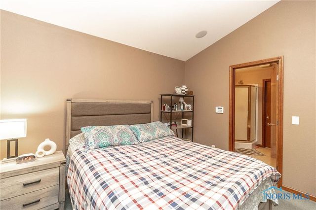 1794 Horseshoe Bend Drive, Perrysburg, OH 43551