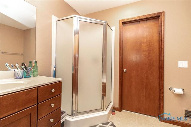 1794 Horseshoe Bend Drive, Perrysburg, OH 43551