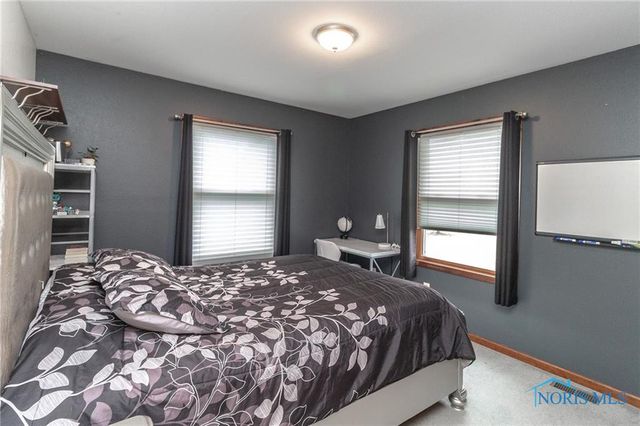 1794 Horseshoe Bend Drive, Perrysburg, OH 43551