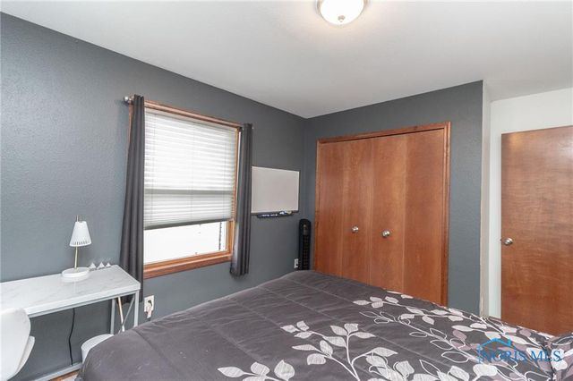 1794 Horseshoe Bend Drive, Perrysburg, OH 43551