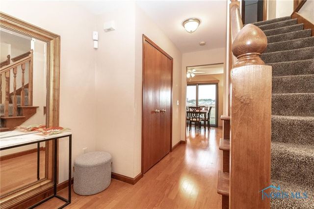 1794 Horseshoe Bend Drive, Perrysburg, OH 43551