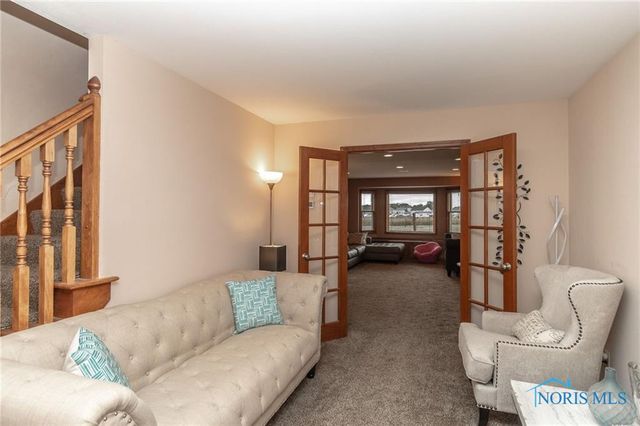 1794 Horseshoe Bend Drive, Perrysburg, OH 43551