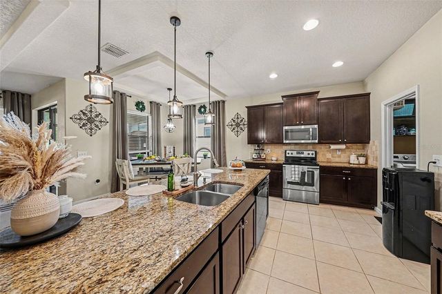 12530 BALLENTRAE FOREST DRIVE, Riverview, FL 33579