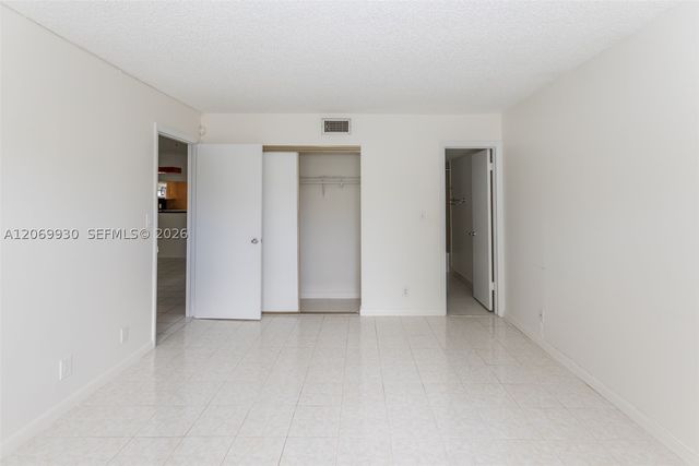 3777 NW 78th Ave 15C, Davie, FL 33024