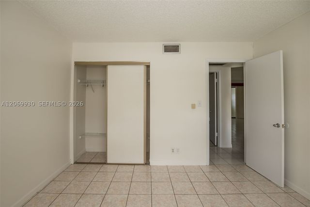 3777 NW 78th Ave 15C, Davie, FL 33024