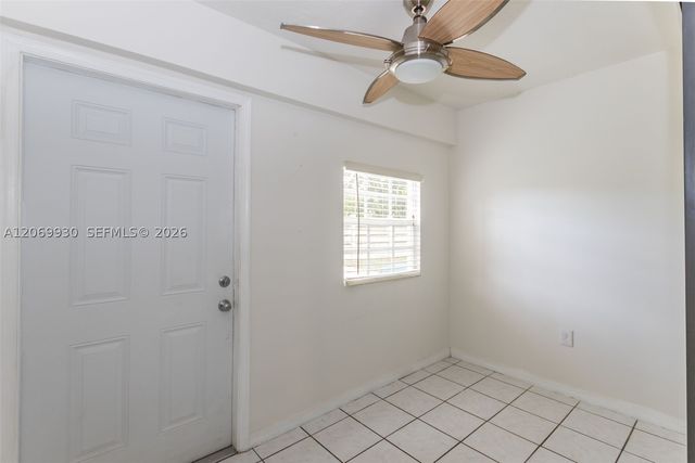 3777 NW 78th Ave 15C, Davie, FL 33024