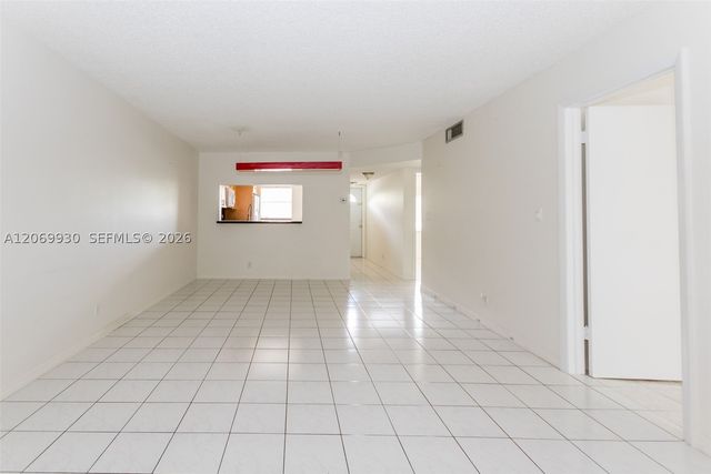 3777 NW 78th Ave 15C, Davie, FL 33024