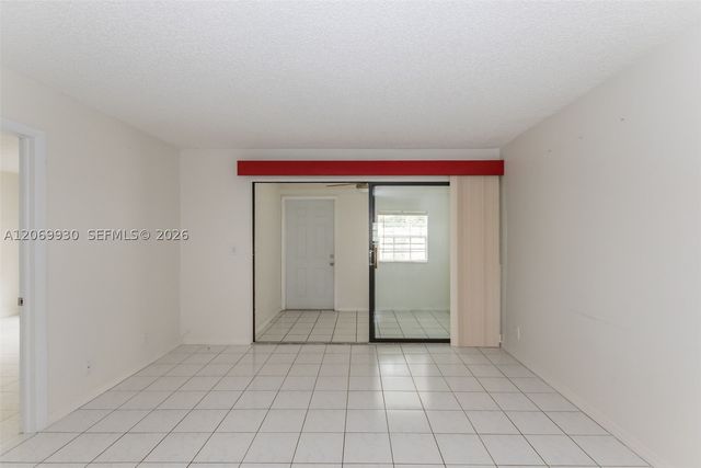 3777 NW 78th Ave 15C, Davie, FL 33024
