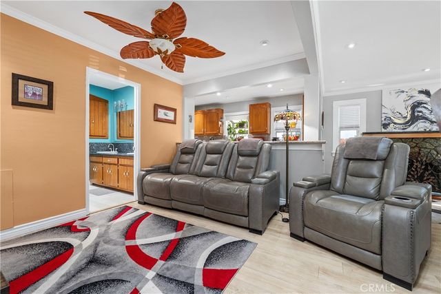 10739 Helendale, Tujunga, CA 91042