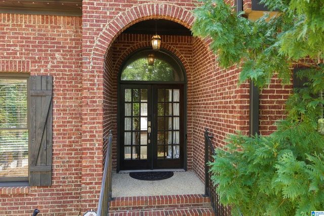 393 GREYSTONE GLEN CIRCLE, Hoover, AL 35242