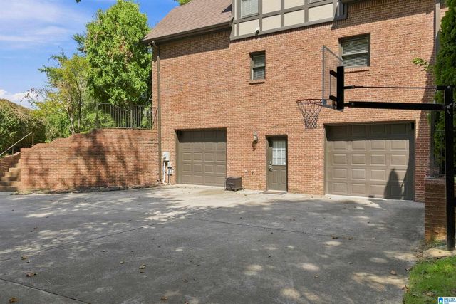 393 GREYSTONE GLEN CIRCLE, Hoover, AL 35242