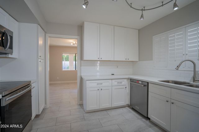 16630 N 67TH Street, Scottsdale, AZ 85254