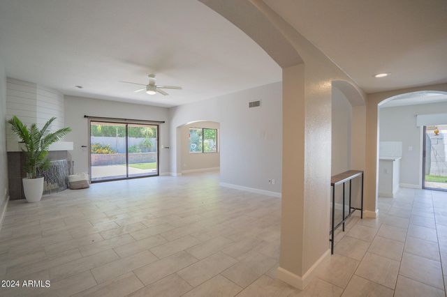 16630 N 67TH Street, Scottsdale, AZ 85254