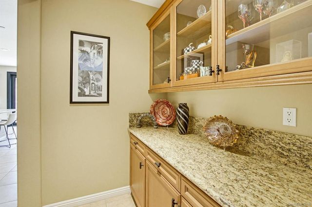 10226 Camino San Thomas, San Diego, CA 92127