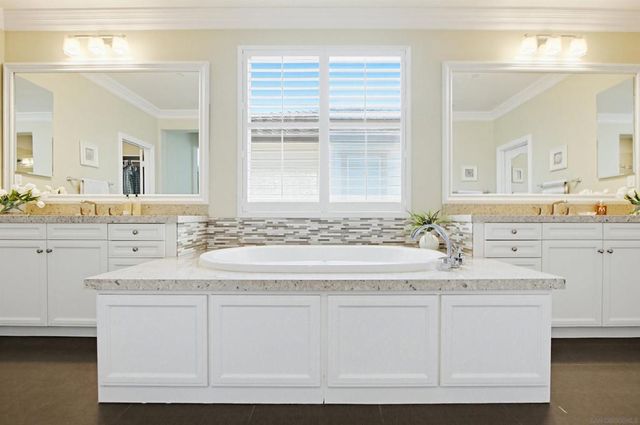 10226 Camino San Thomas, San Diego, CA 92127