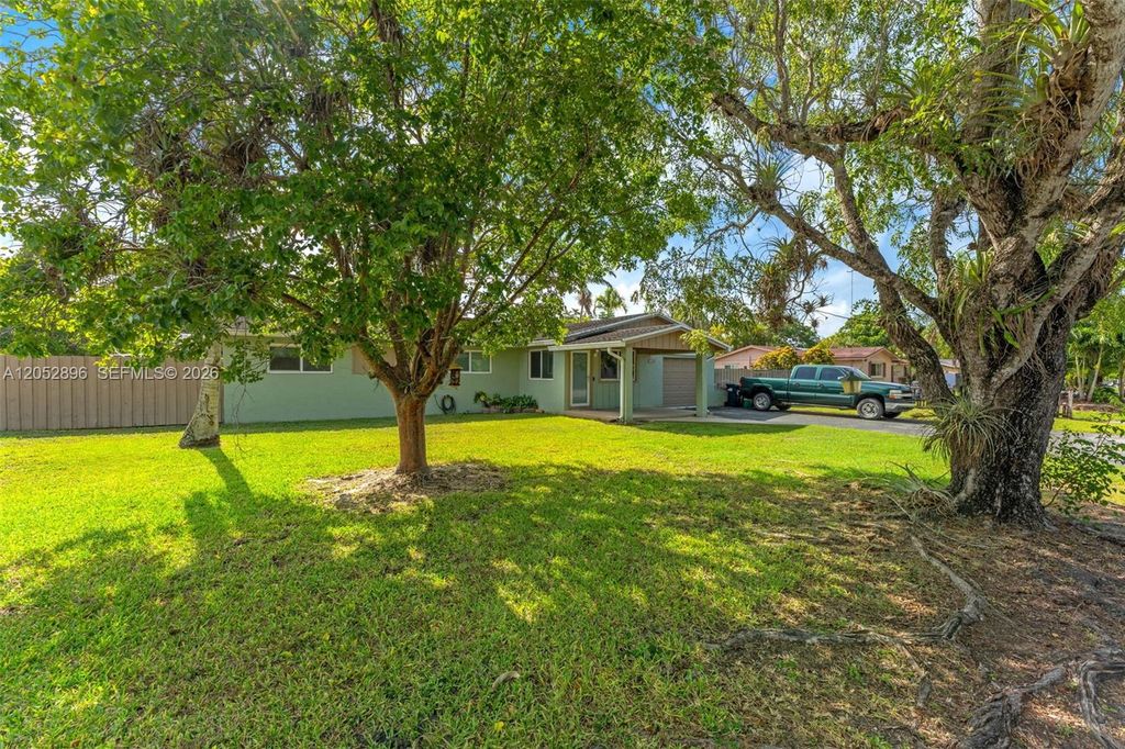 27205 SW 162nd Court, Homestead, FL 33031
