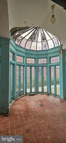 1438 N BROAD ST, Philadelphia, PA 19121