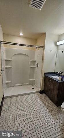 1438 N BROAD ST, Philadelphia, PA 19121