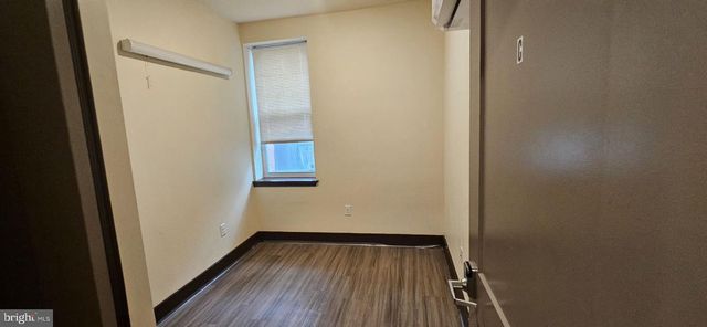 1438 N BROAD ST, Philadelphia, PA 19121