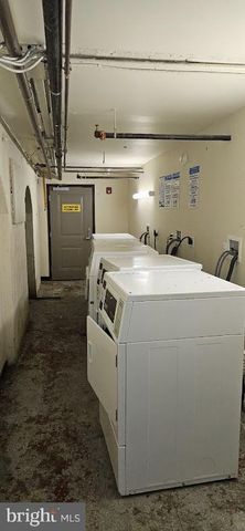 1438 N BROAD ST, Philadelphia, PA 19121