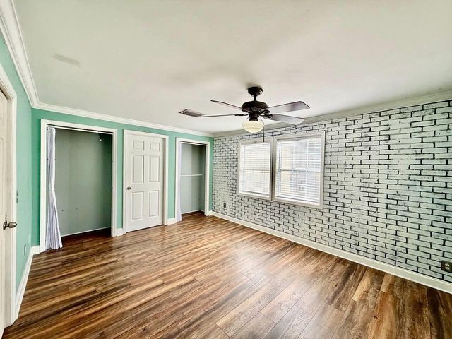 801 W 114TH AVENUE, Tampa, FL 33612