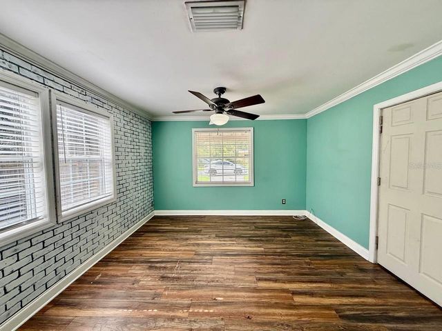 801 W 114TH AVENUE, Tampa, FL 33612
