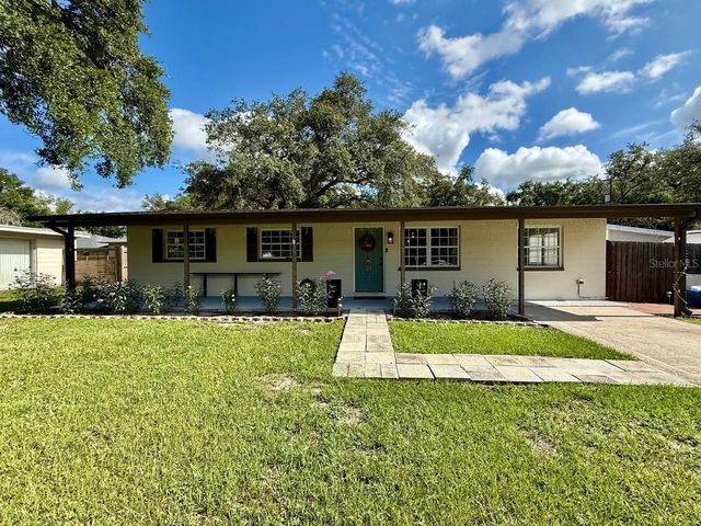801 W 114TH AVENUE, Tampa, FL 33612